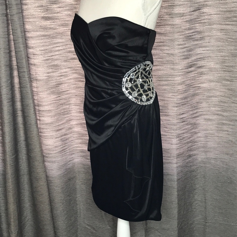 TEEZE ME BLACK MED STRAPLESS DRESS WITH BLING